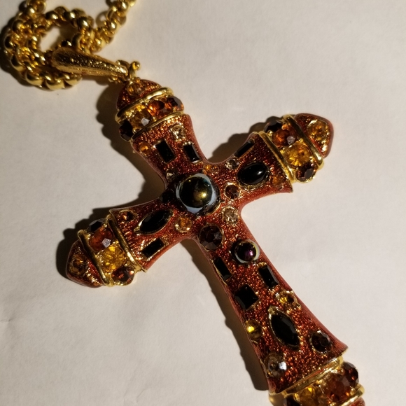 Jeweled embedded cross - Picture 9 of 11